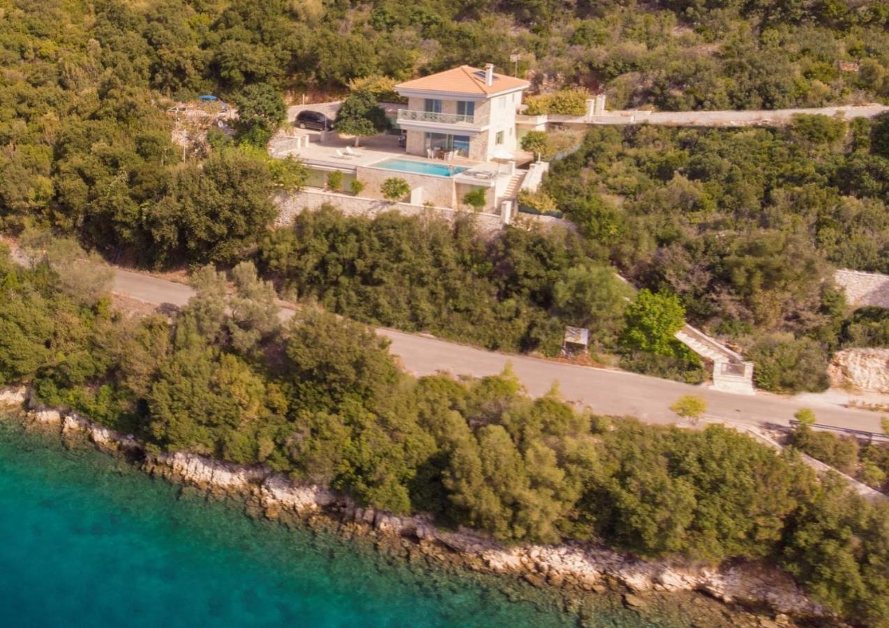 Meganisi Blue Apartment Spartokhórion Exterior foto